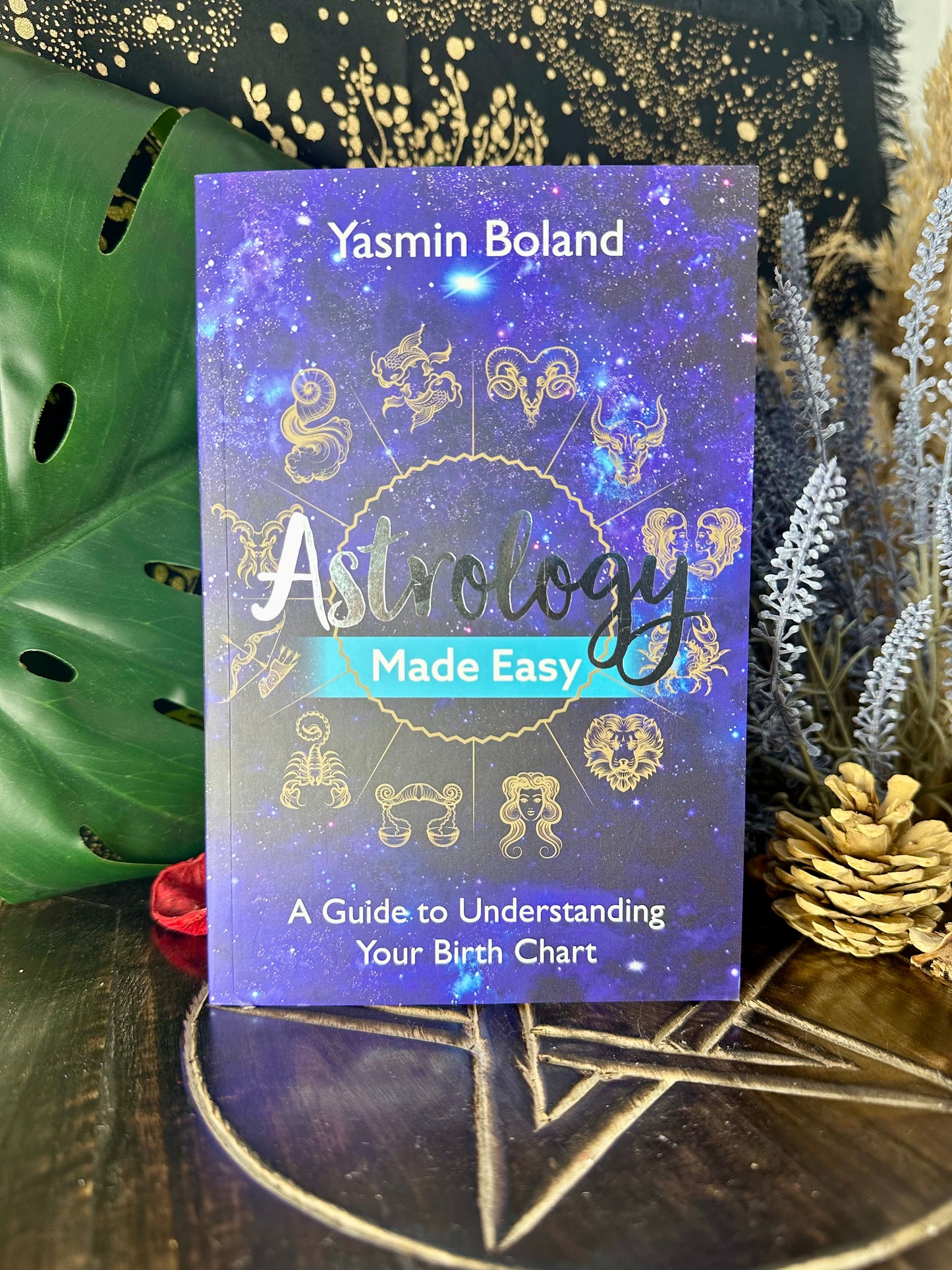 Astrology Made Easy By Yasmin Boland